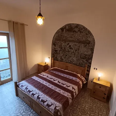 Bed & Breakfast Dal Micio House-aieta