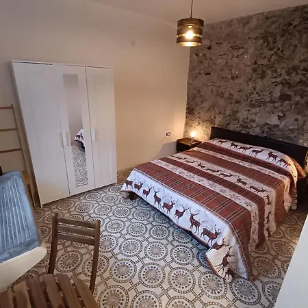Bed & Breakfast Dal Micio House-aieta